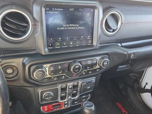 Used 2020 Jeep Gladiator Rubicon AWD/4WD image 21