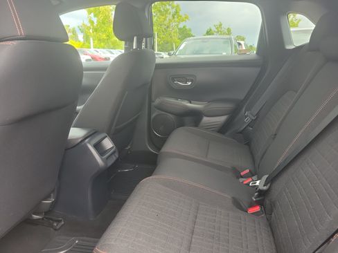 Used 2023 Honda HR-V Sport image 15