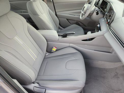 New 2026 Hyundai Elantra Sport image 9