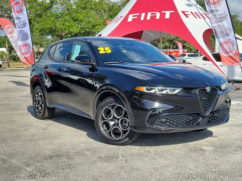 Used 2025 Alfa Romeo Tonale AWD/4WD image 1