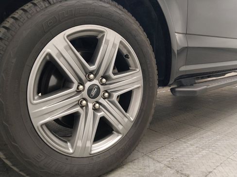 Used 2018 Ford F150 XLT w/ Equipment Group 302A Luxury RWD image 31