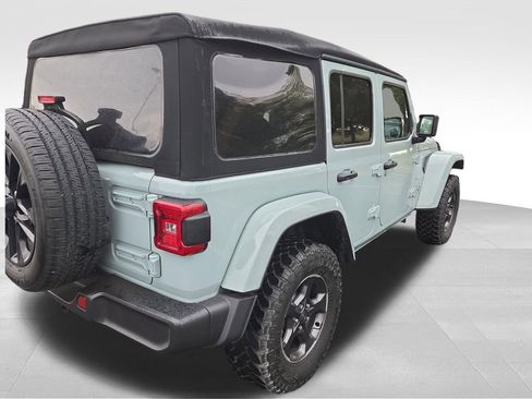 Used 2024 Jeep Wrangler Unlimited Sahara w/ Technology Group AWD/4WD image 11