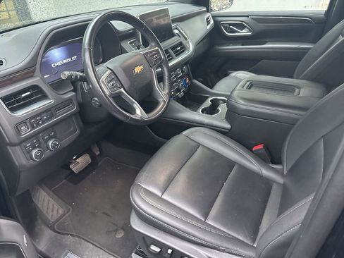 Used 2023 Chevrolet Tahoe LT w/ Luxury Package AWD/4WD image 18