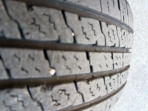 Used 2023 Ford Transit 250 148 High Roof image 18