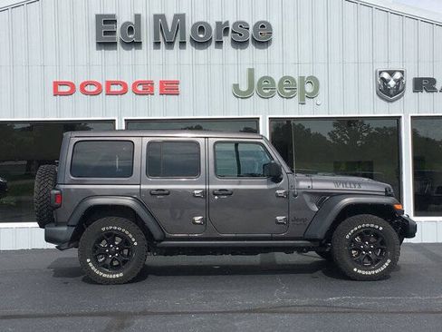 Used 2022 Jeep Wrangler Unlimited Sport AWD/4WD image 2