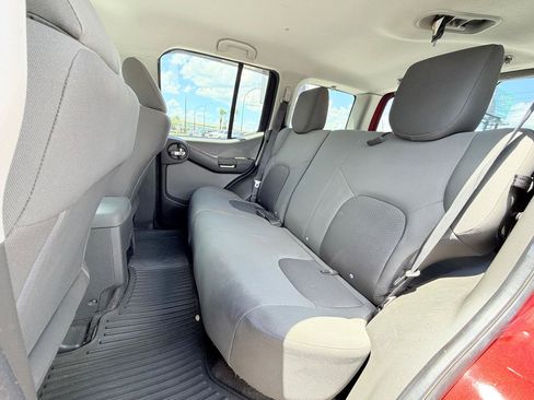Used 2012 Nissan Xterra S AWD/4WD image 10