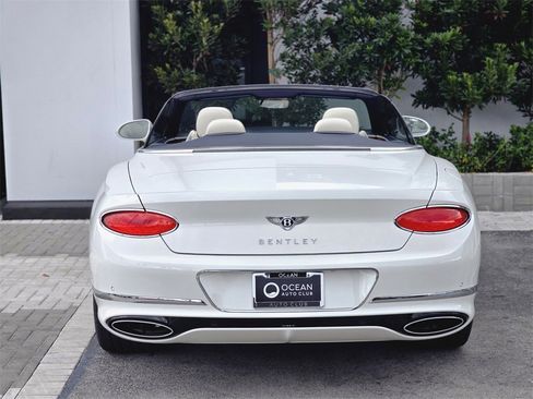 Used 2020 Bentley Continental GT First Edition image 5