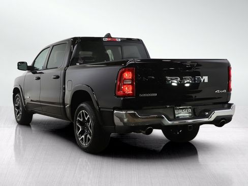 Used 2025 RAM 1500 Laramie AWD/4WD image 3
