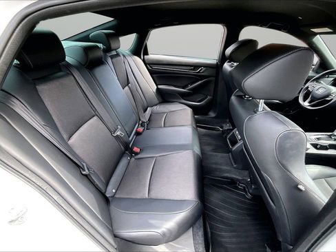 Used 2022 Honda Accord Sport image 23