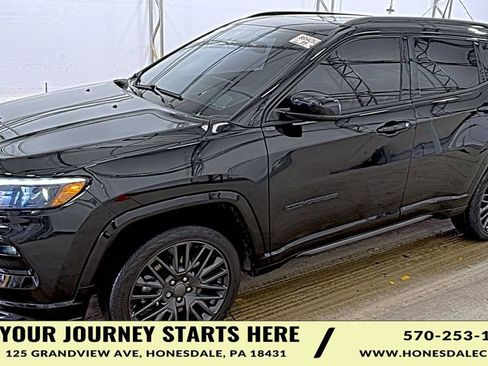 Used 2023 Jeep Compass High Altitude image 1