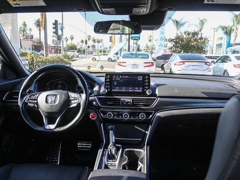 Used 2020 Honda Accord Sport image 17