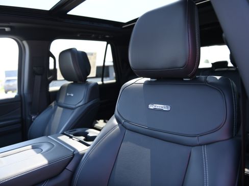 New 2027 Ford Expedition Platinum w/ Stealth Appearance Package RWD image 16
