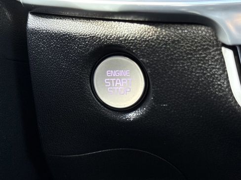 Used 2024 Kia Sorento SX image 27