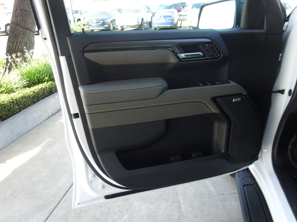 Certified 2026 Chevrolet Silverado 1500 ZR2 AWD/4WD image 25