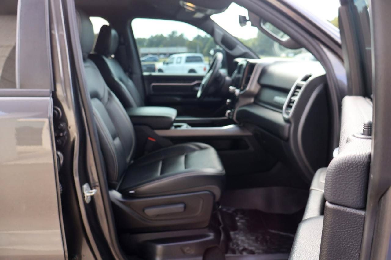 Used 2024 RAM 1500 Big Horn AWD/4WD image 11