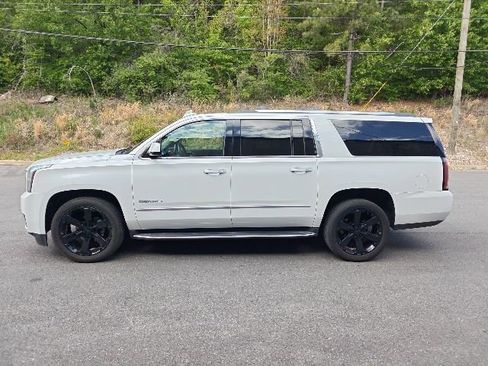 Used 2019 GMC Yukon XL Denali w/ Open Road Package image 5