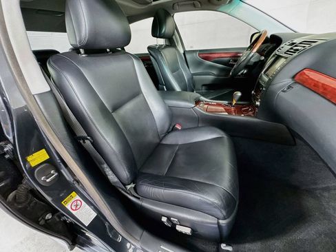 Used 2008 Lexus LS 460 RWD image 36