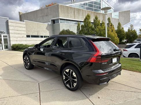 Used 2026 Volvo XC60 B5 Plus w/ Protection Package Premier AWD/4WD image 5