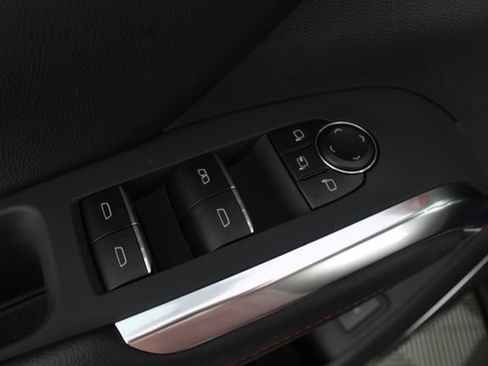 New 2026 Chevrolet Traverse RS AWD/4WD image 17