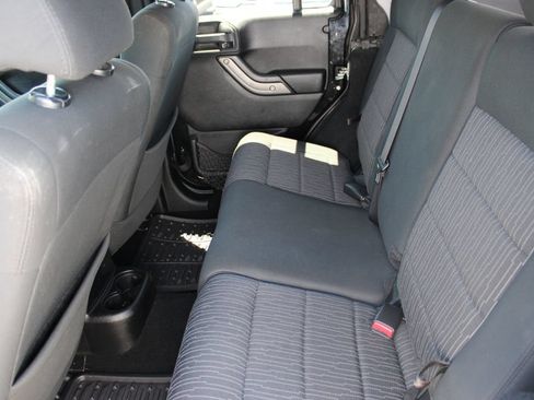 Used 2012 Jeep Wrangler Unlimited Sport AWD/4WD image 9