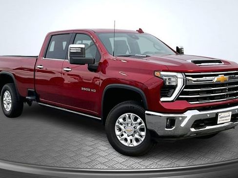 New 2025 Chevrolet Silverado 3500 LTZ w/ LTZ Convenience Package image 2