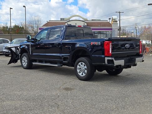 Used 2024 Ford F250 XLT w/ FX4 Off-Road Package image 7