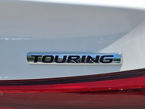 Used 2024 Honda Civic Touring image 34