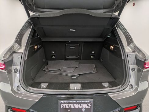 Used 2025 Alfa Romeo Tonale w/ Premium Package image 24