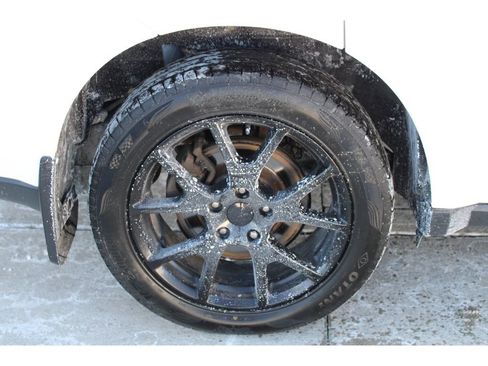 Used 2017 Dodge Journey SXT w/ Blacktop Package image 38