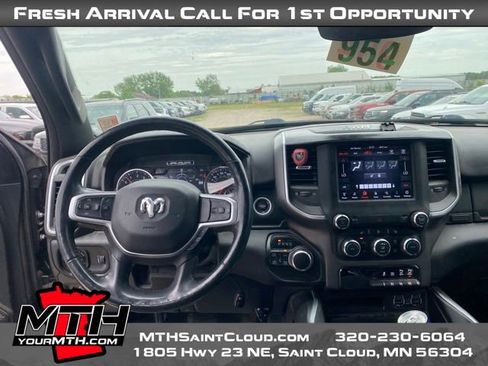 Used 2020 RAM 1500 Big Horn AWD/4WD image 11