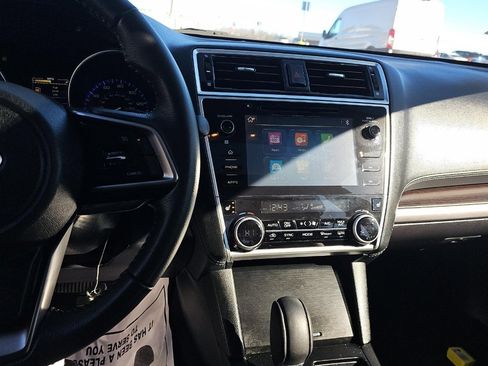 Used 2018 Subaru Legacy 2.5i Limited image 9