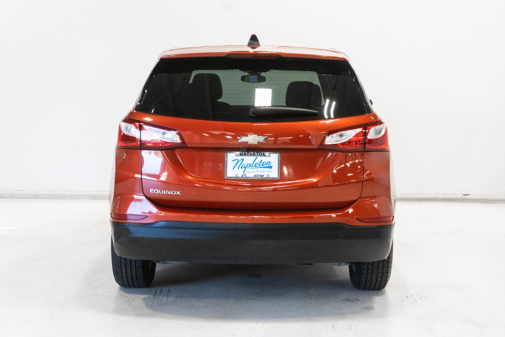 Used 2020 Chevrolet Equinox LS w/ LS Convenience Package FWD image 24