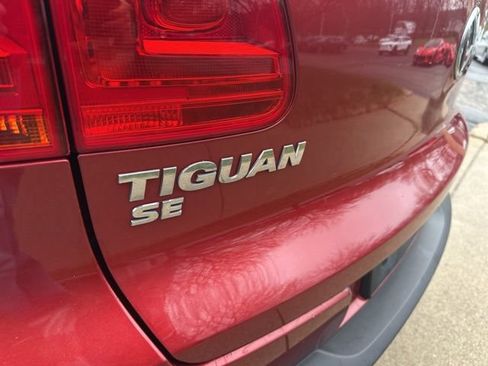 Used 2016 Volkswagen Tiguan SE image 26