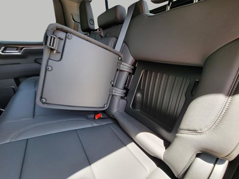 New 2025 Chevrolet Silverado 1500 LT Trail Boss w/ Convenience Package II AWD/4WD image 15