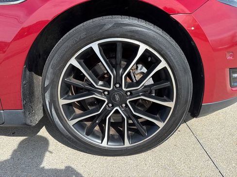 Used 2018 Ford Taurus SHO w/ Driver Assist Package image 55