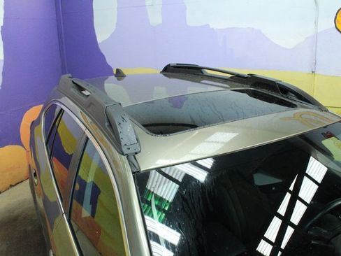 Used 2023 Subaru Outback Touring image 5