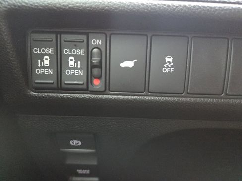 Certified 2026 Honda Odyssey EX-L image 32