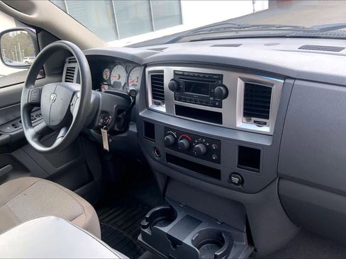 Used 2007 Dodge Ram 1500 Truck SLT image 30