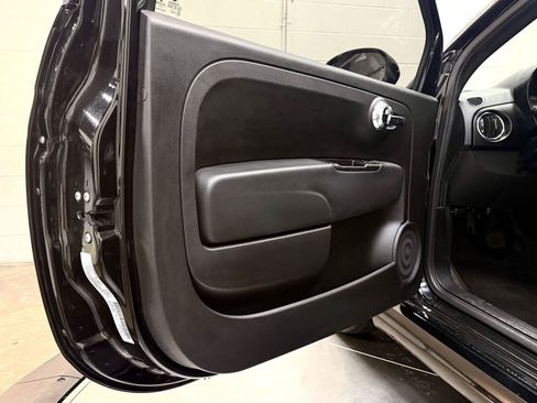 Used 2019 FIAT 500 e FWD image 11