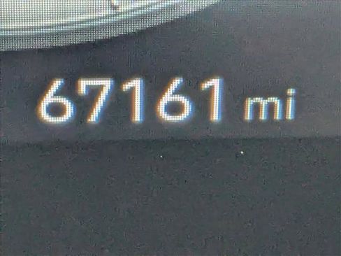 Used 2023 Hyundai Elantra Limited image 13