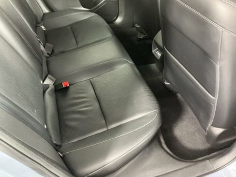 Used 2022 Honda Civic Touring image 12