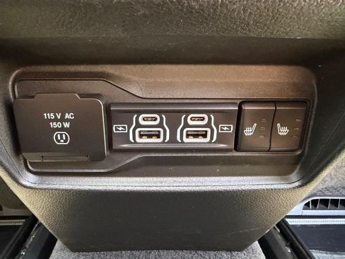 Used 2022 Jeep Grand Cherokee Limited AWD/4WD image 48