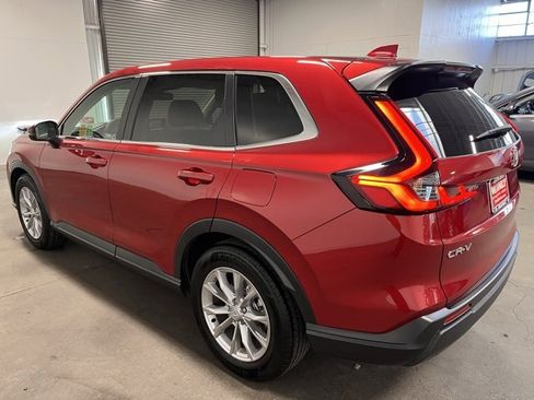 Used 2023 Honda CR-V EX image 5