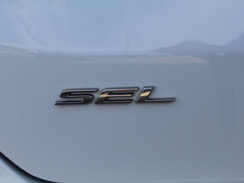 Used 2023 Ford Edge SEL w/ Convenience Package AWD/4WD image 53
