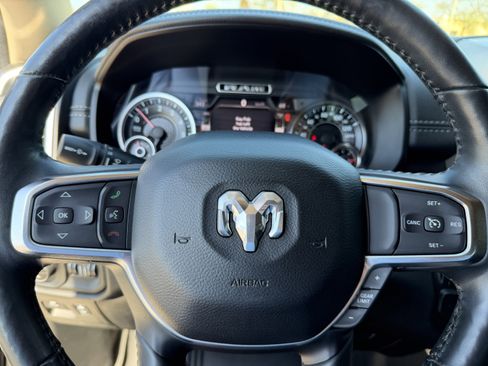 Used 2020 RAM 1500 Laramie image 30