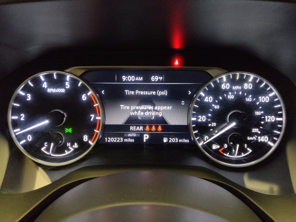 Used 2021 Nissan Rogue SL AWD/4WD image 23