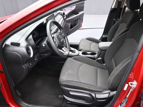 Used 2024 Kia Forte LXS FWD image 27