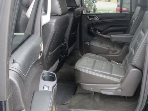 Used 2017 GMC Yukon XL Denali w/ Open Road Package image 14