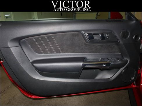 Used 2020 Ford Mustang GT Premium w/ Carbon Sport Interior Package RWD image 18