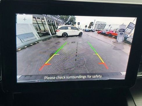 Used 2020 Ford Explorer XLT w/ Equipment Group 202A image 17